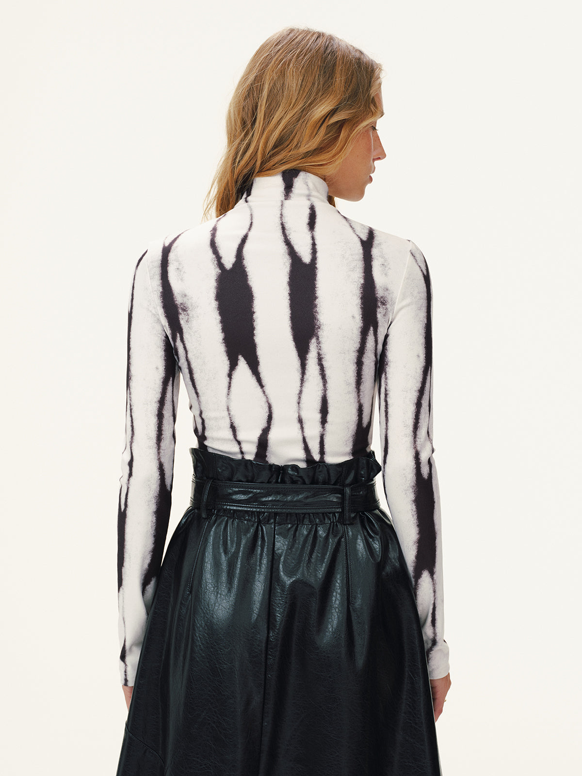 Zebra Print Turtleneck Long-Sleeve Top for Women Casual Fit