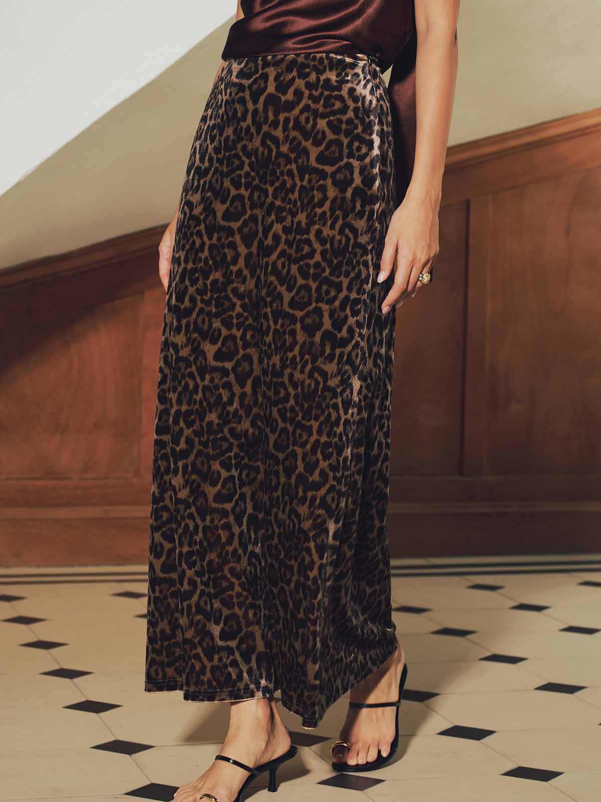 Leopard Print Velvet Mermaid Hem Maxi Skirt for Evening Wear