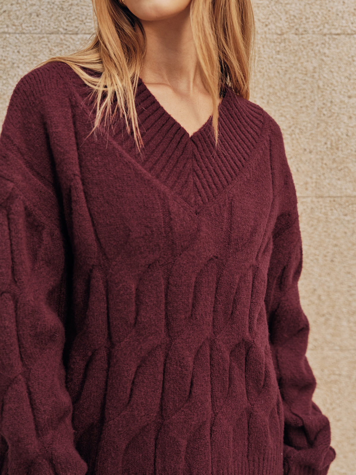 Wool-Blend Cable Knit Sweater for Comfortable Winter Wear