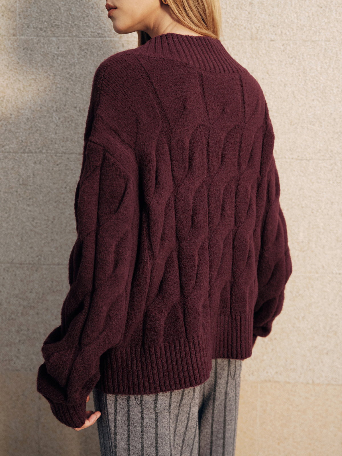 Wool-Blend Cable Knit Sweater for Comfortable Winter Wear