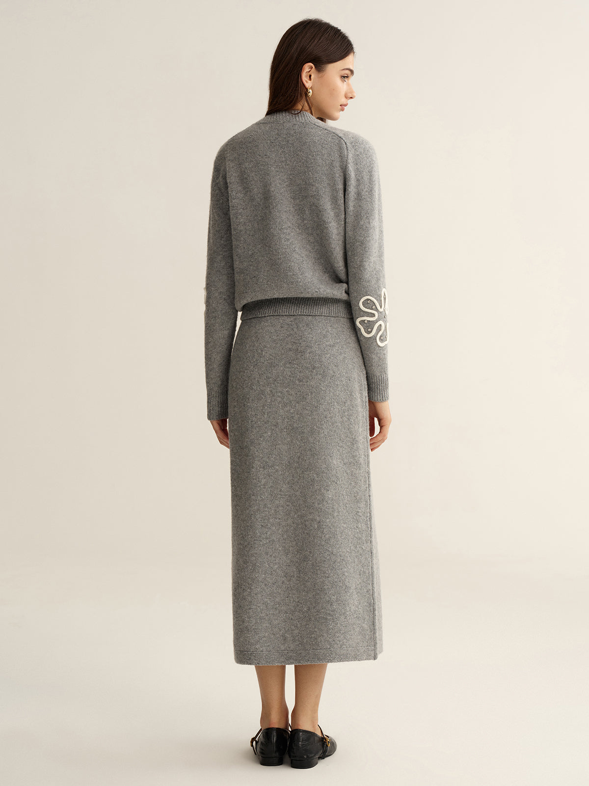 Floral Applique Sweater and Midi Skirt Set for Elegant Women's Fashion