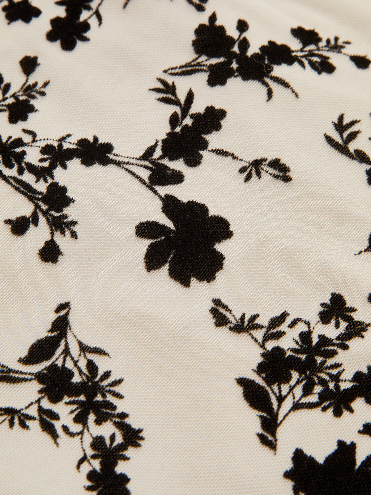 Metal Detail Floral Print Bodysuit with Elegant Long Sleeves and V-Neck