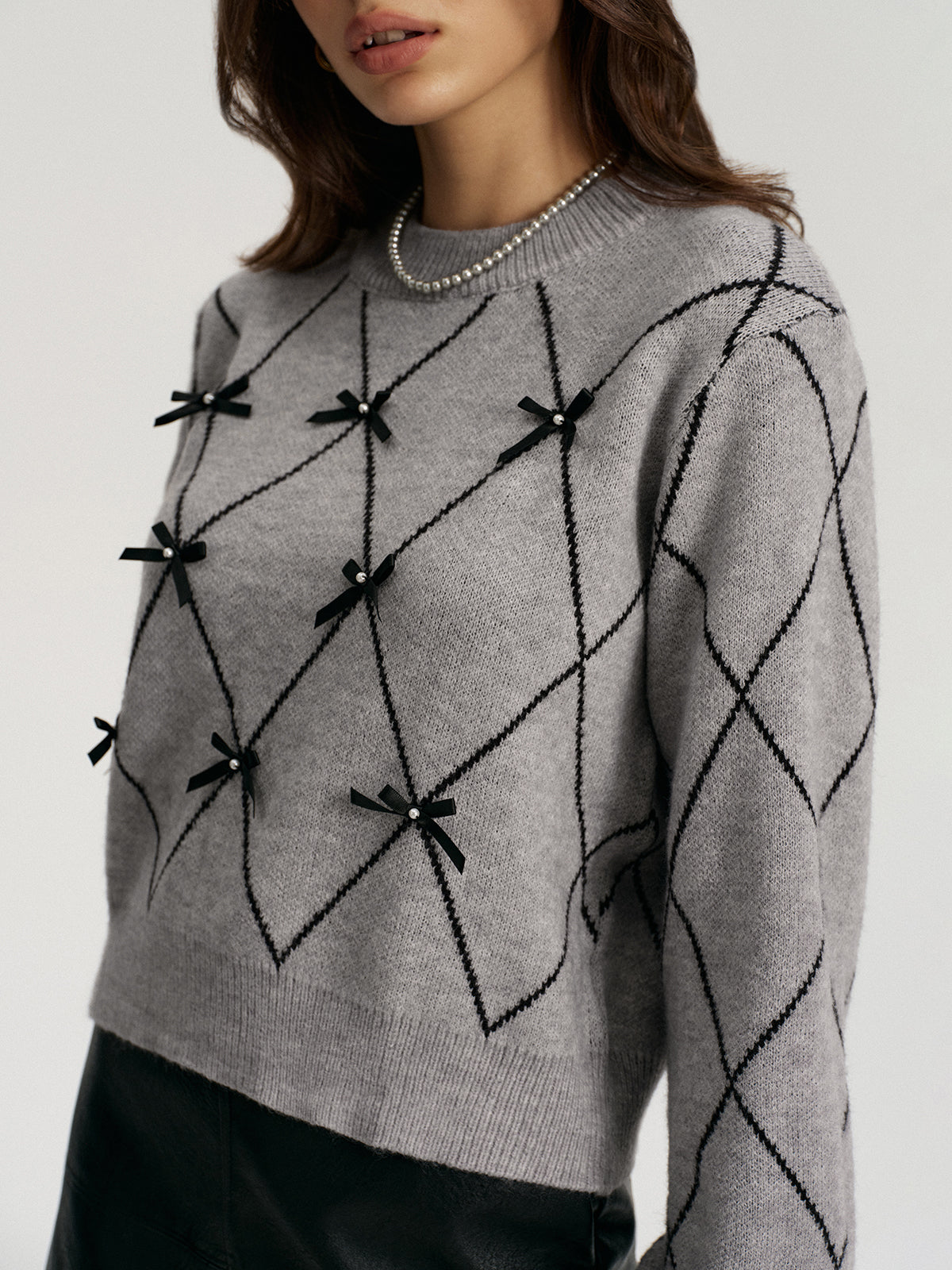 Argyle Bow Detail Sweater Perfect for Fall Layering Style