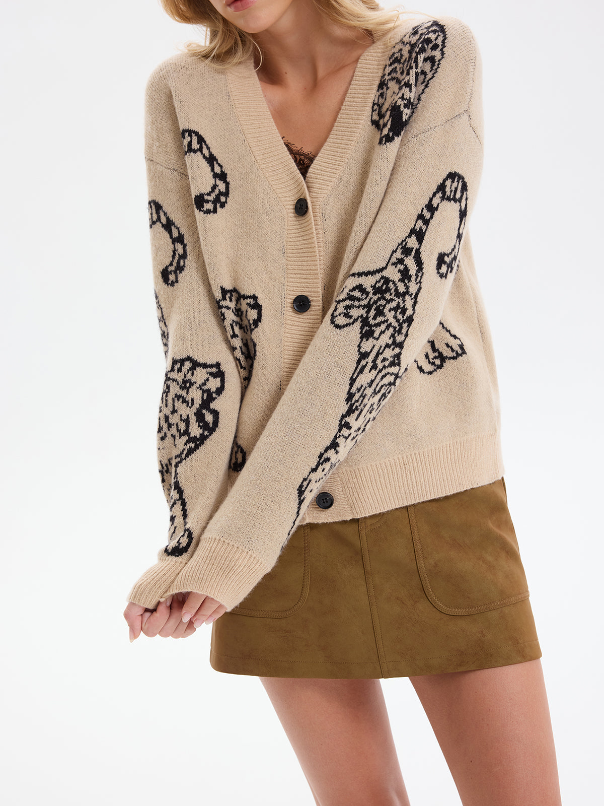Tiger Jacquard V-Neck Knit Cardigan Stylish Comfortable Fall Winter Essentials