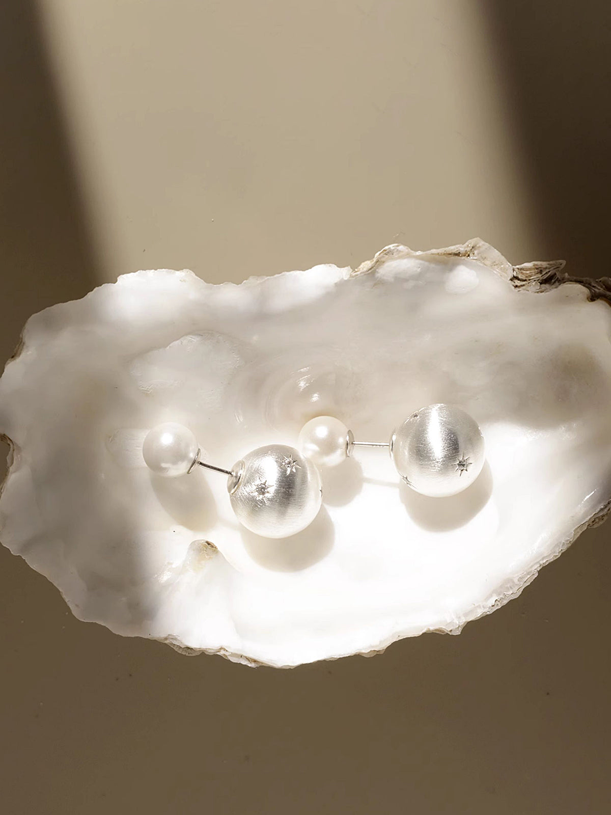 Star-Detail Double-Pearl Earrings Elegant Bridal Fashion Accessory
