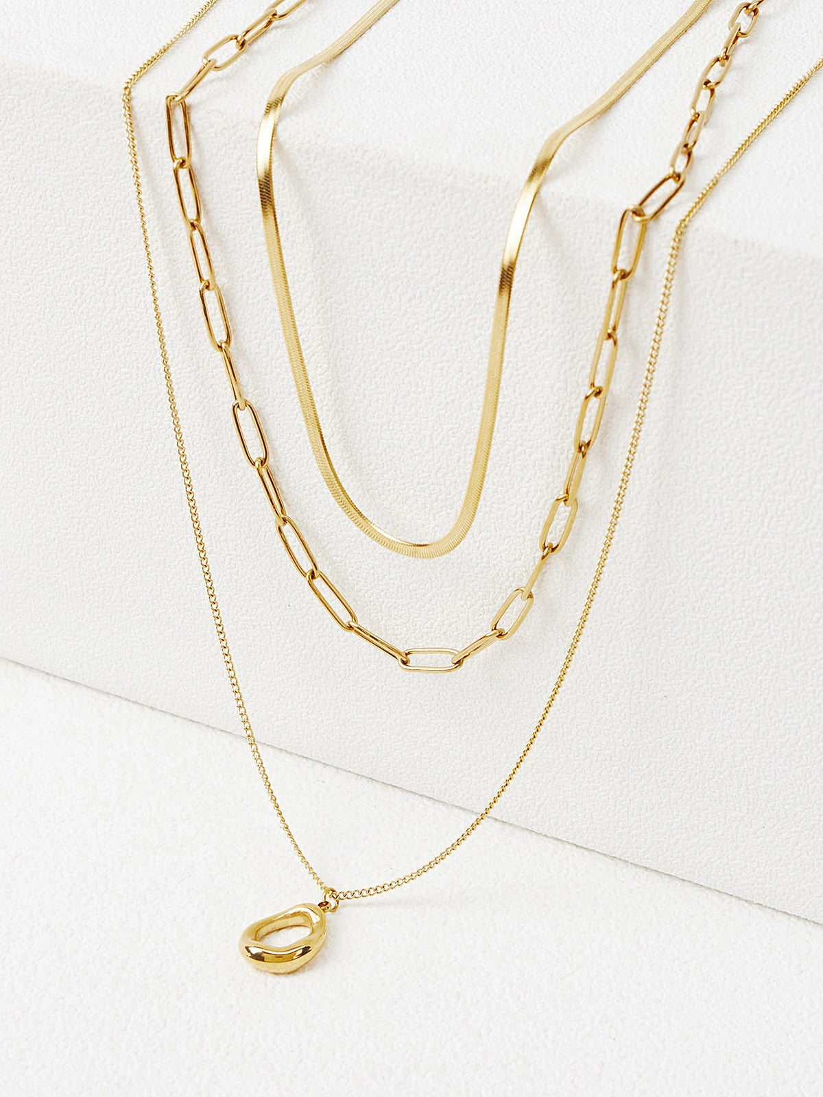 Layered Gold-Tone Chain Necklace, Women's Elegant Fashion Accessory