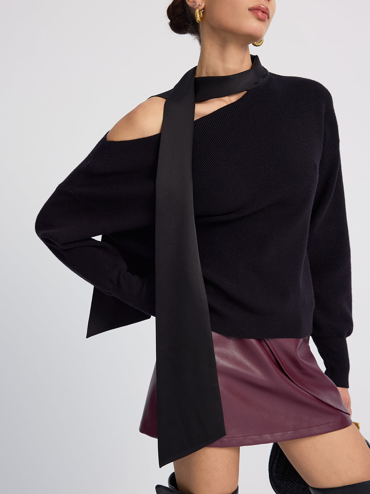 Tie-Detail Cold-Shoulder Knit Sweater for Women Cozy Winter Wear
