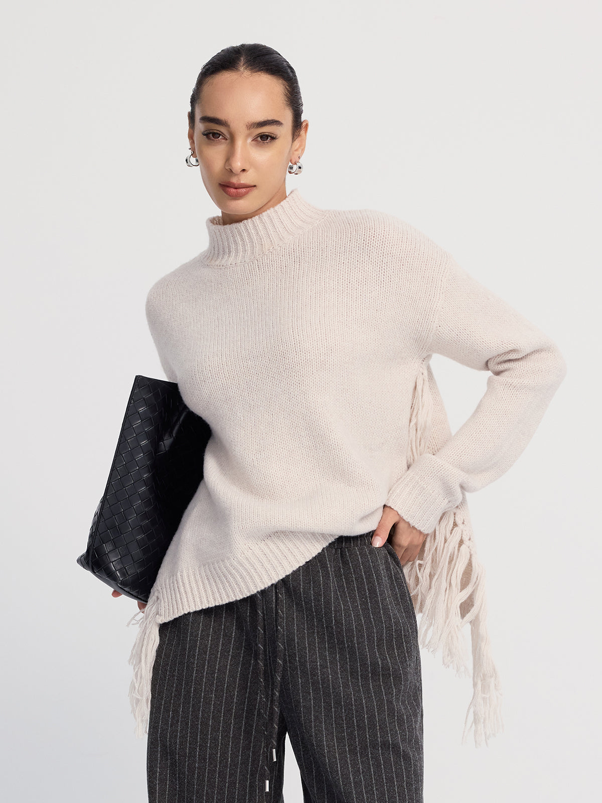 Oversized Fringe Mock-Neck Sweater for Women Cozy Winter Wear