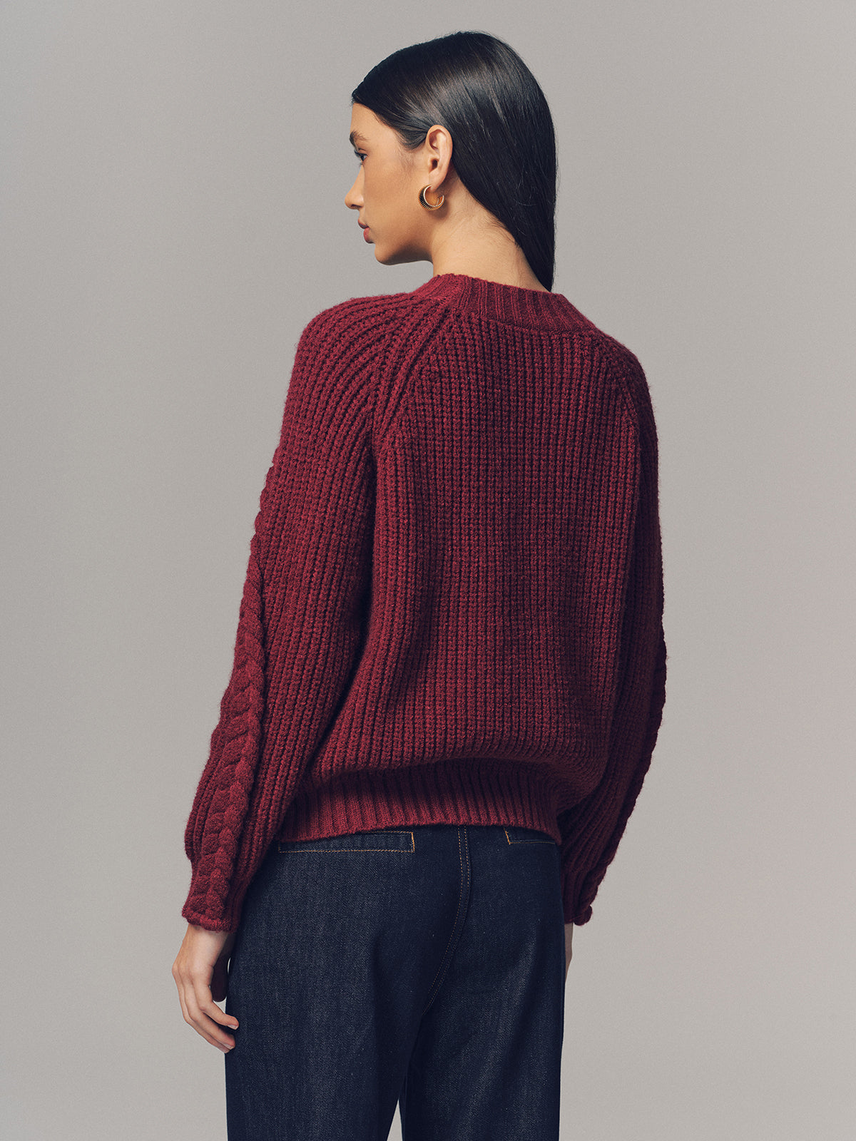 Crew Neck Twisted Cable-Knit Sweater Cozy Winter Essential