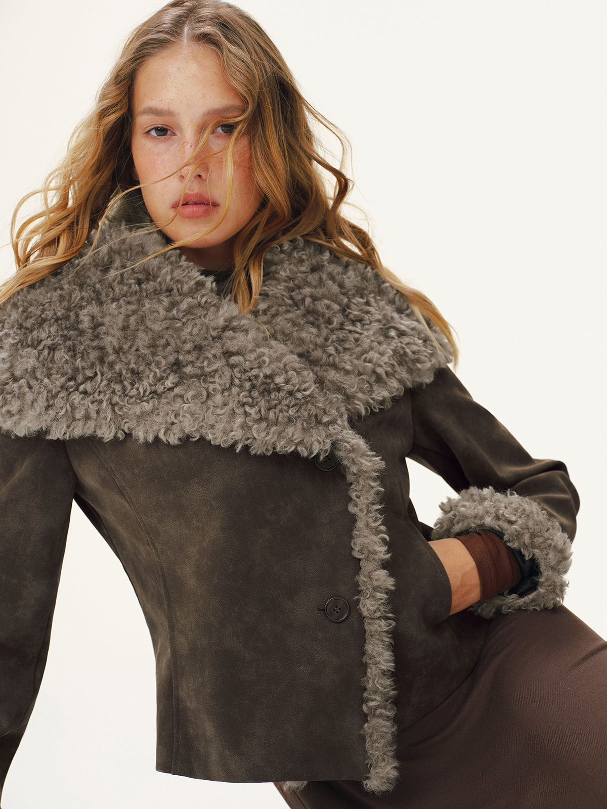 Shearling Collar Suede Effect Short Jacket for Women Classic Style