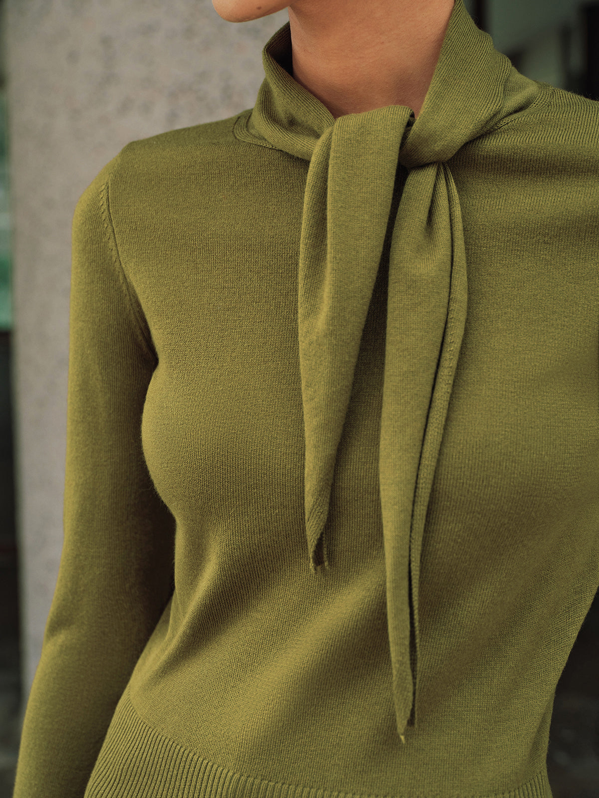 Wool-Blend Tie-Neck Fitted Knit Top for Women Comfortable Winter Essential