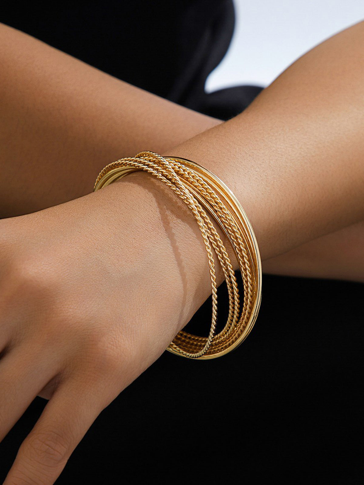 Multi-Strand Twisted Cuff Bracelet for Women, Fashion Jewelry Accessory
