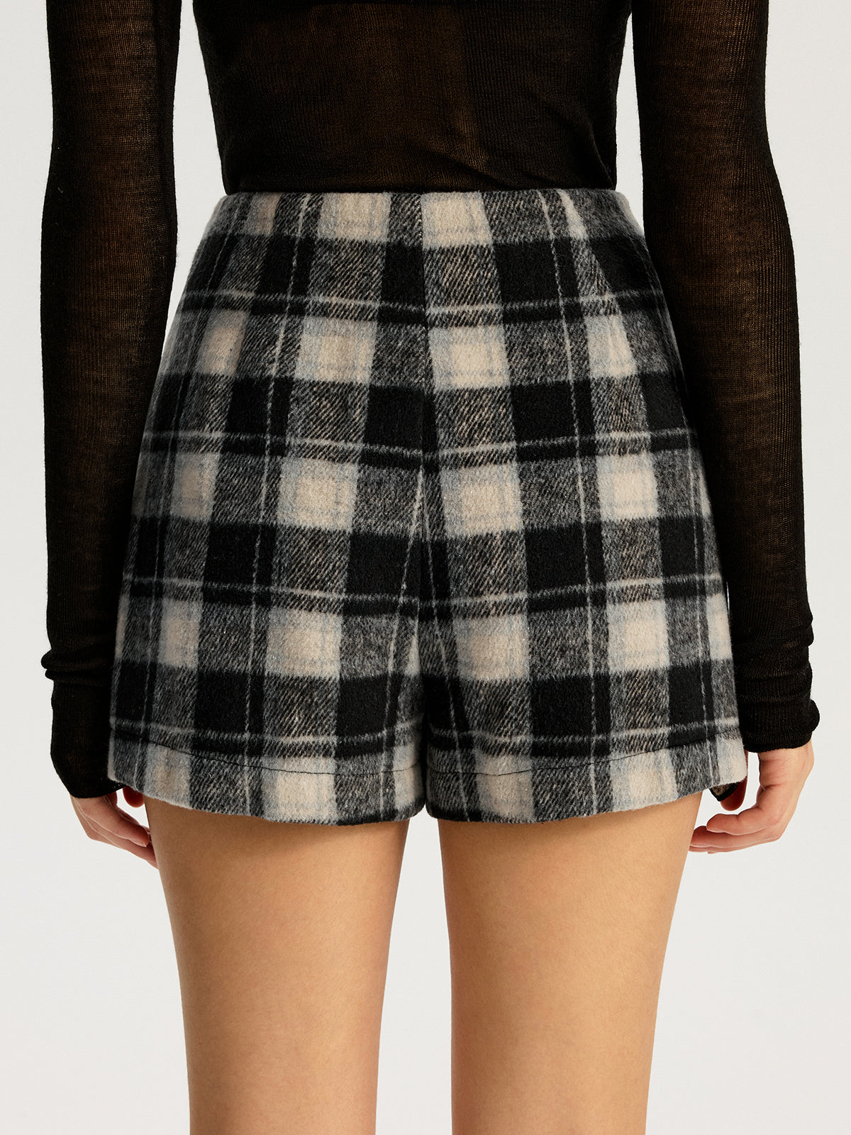 Checkered Scallop Trim Skirt with Elastic Waistband