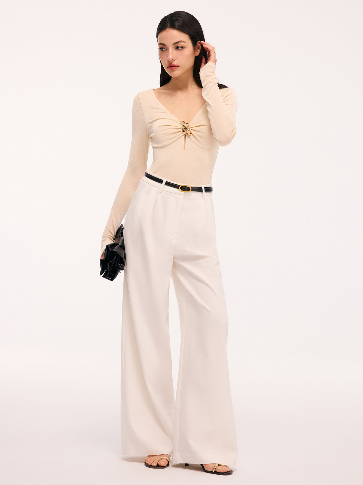 Metal Detail Cut-Out Long-Sleeve Bodysuit for Women, Sleek Fashion Essential