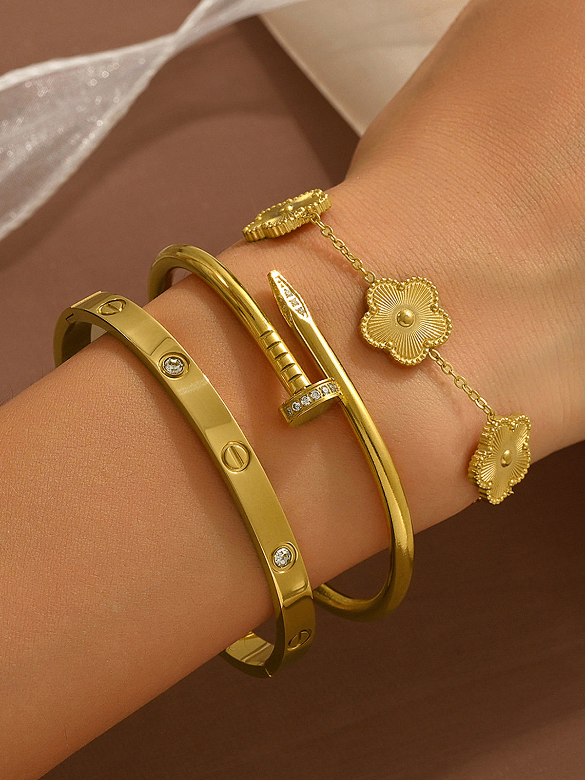 3pcs Screw & Nail & Clover Bracelet Set for Women, Trendy Mixed Design