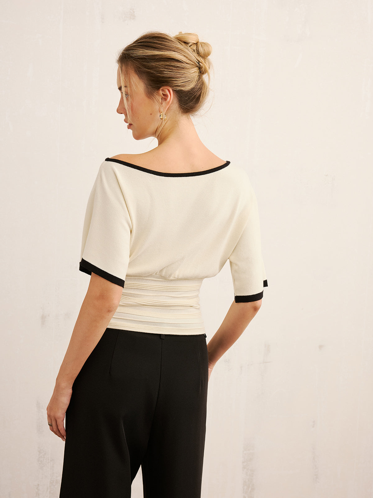 Contrast Trim Cinched Waist Knit Top for Casual Wear