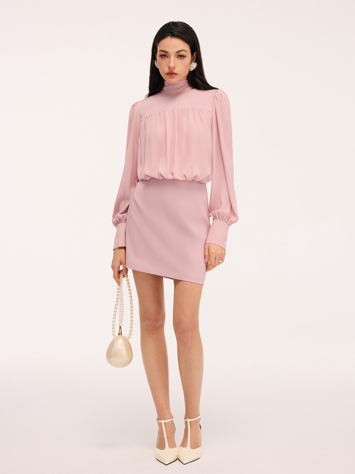 Back Bow Detail Puff-Sleeve Blouson Dress for Elegant Evening Events