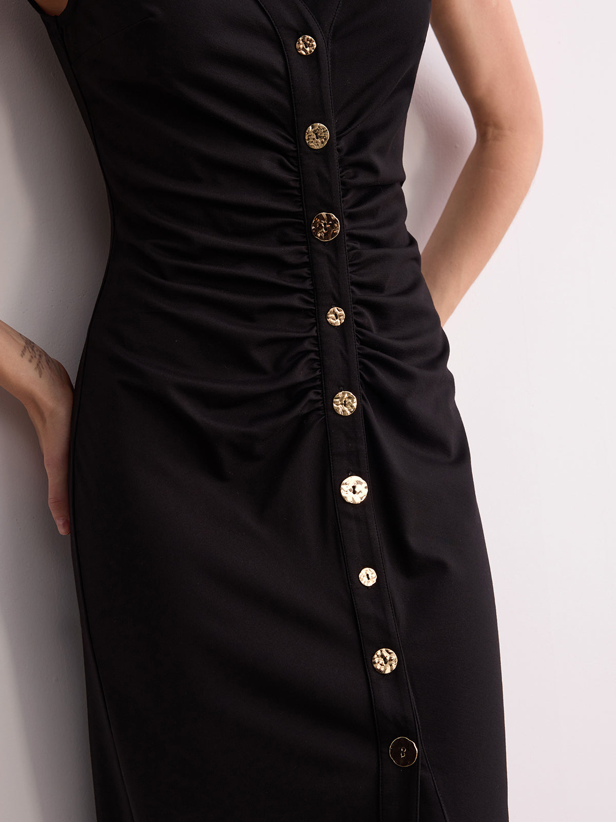 Sleeveless V-Neck Ruched Button-Front Midi Dress for Women Casual Summer Style