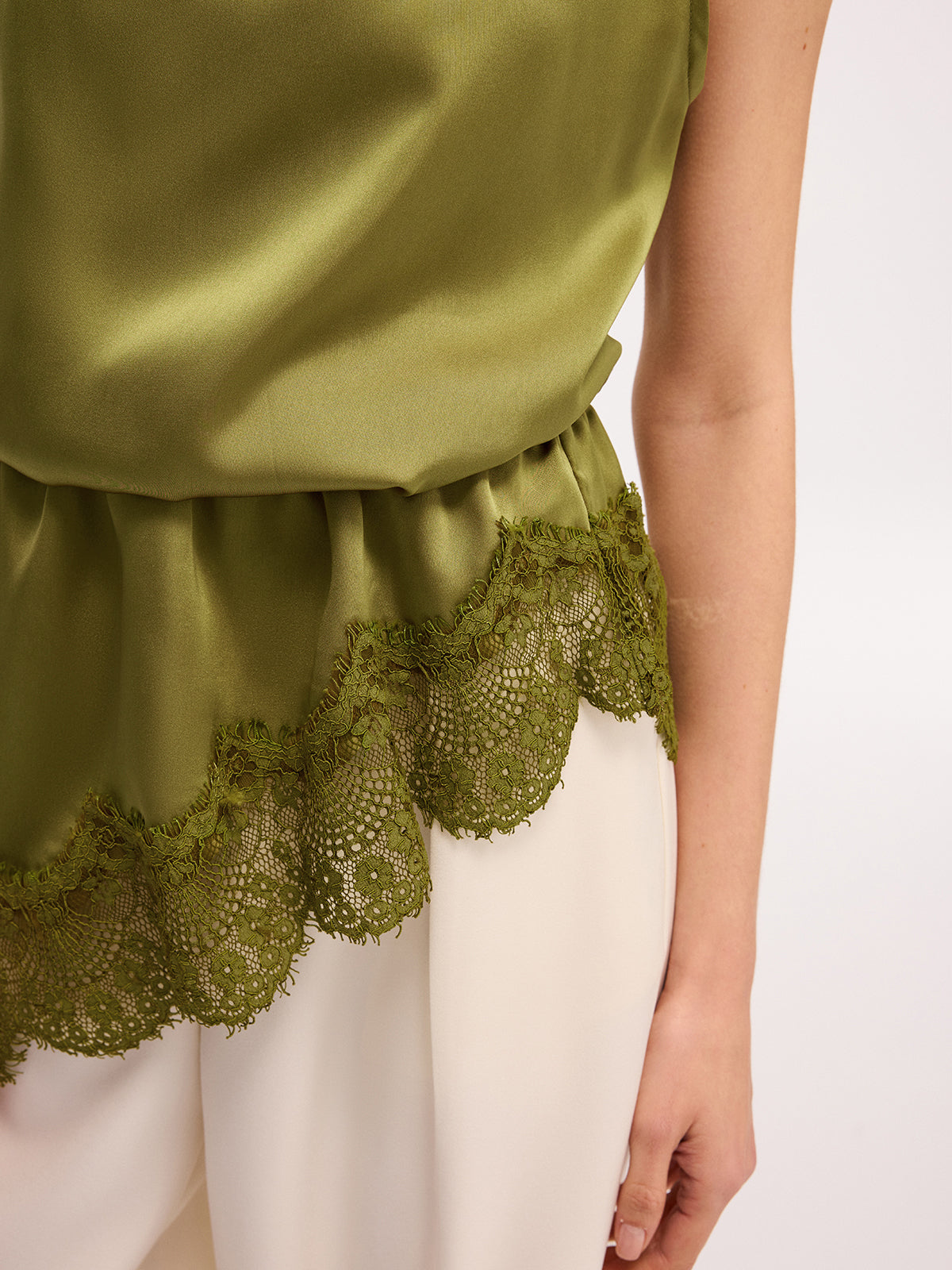 Lace Trim Satin Sleeveless Blouse Elegant Casual Summer Top