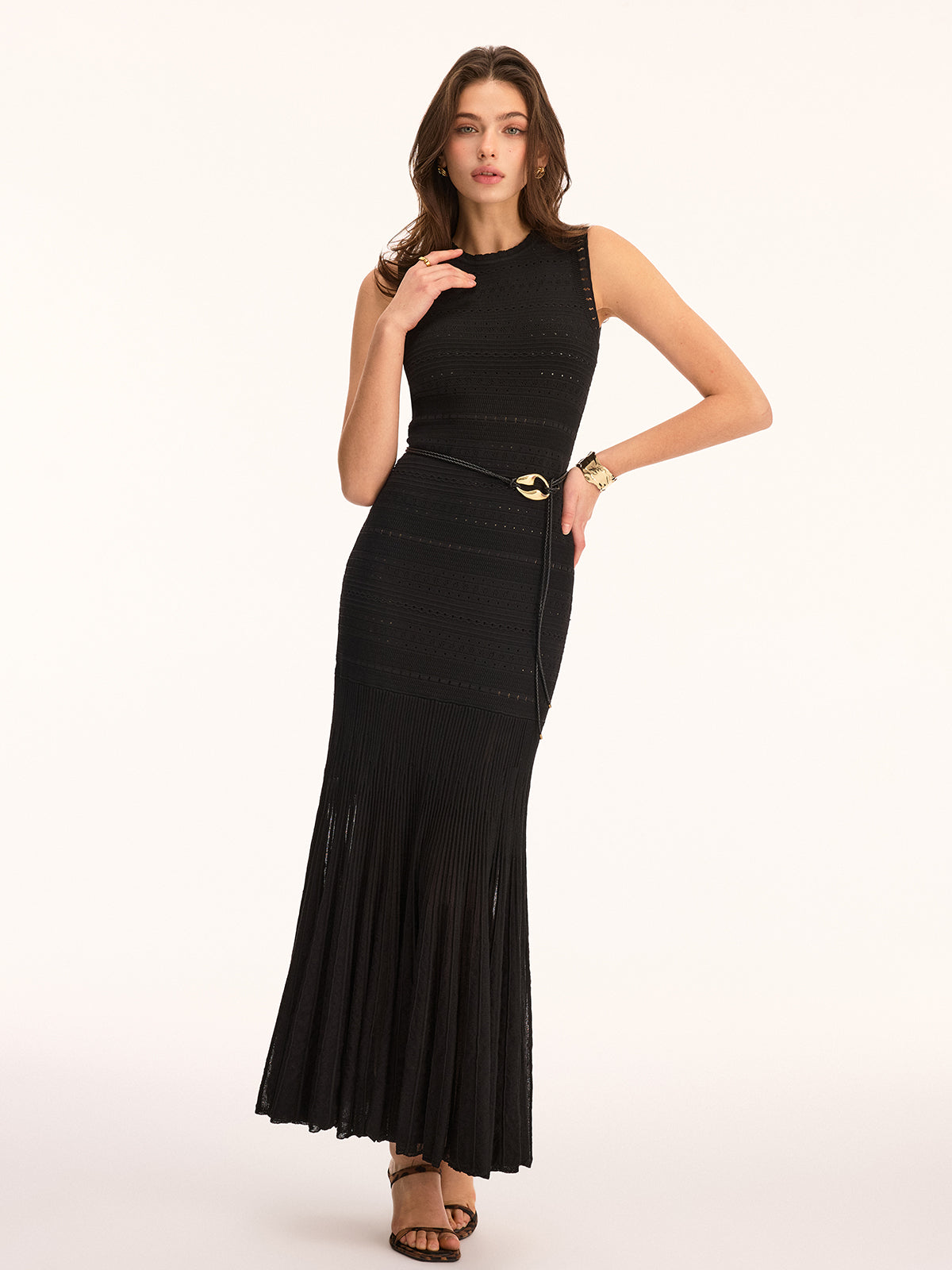 Sleeveless Crochet Knit Maxi Dress for Summer Beachwear