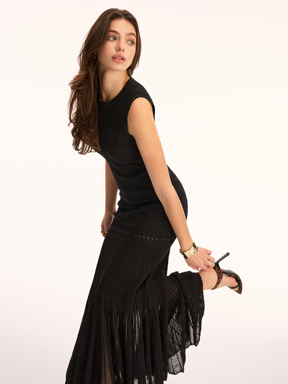 Sleeveless Crochet Knit Maxi Dress for Summer Beachwear