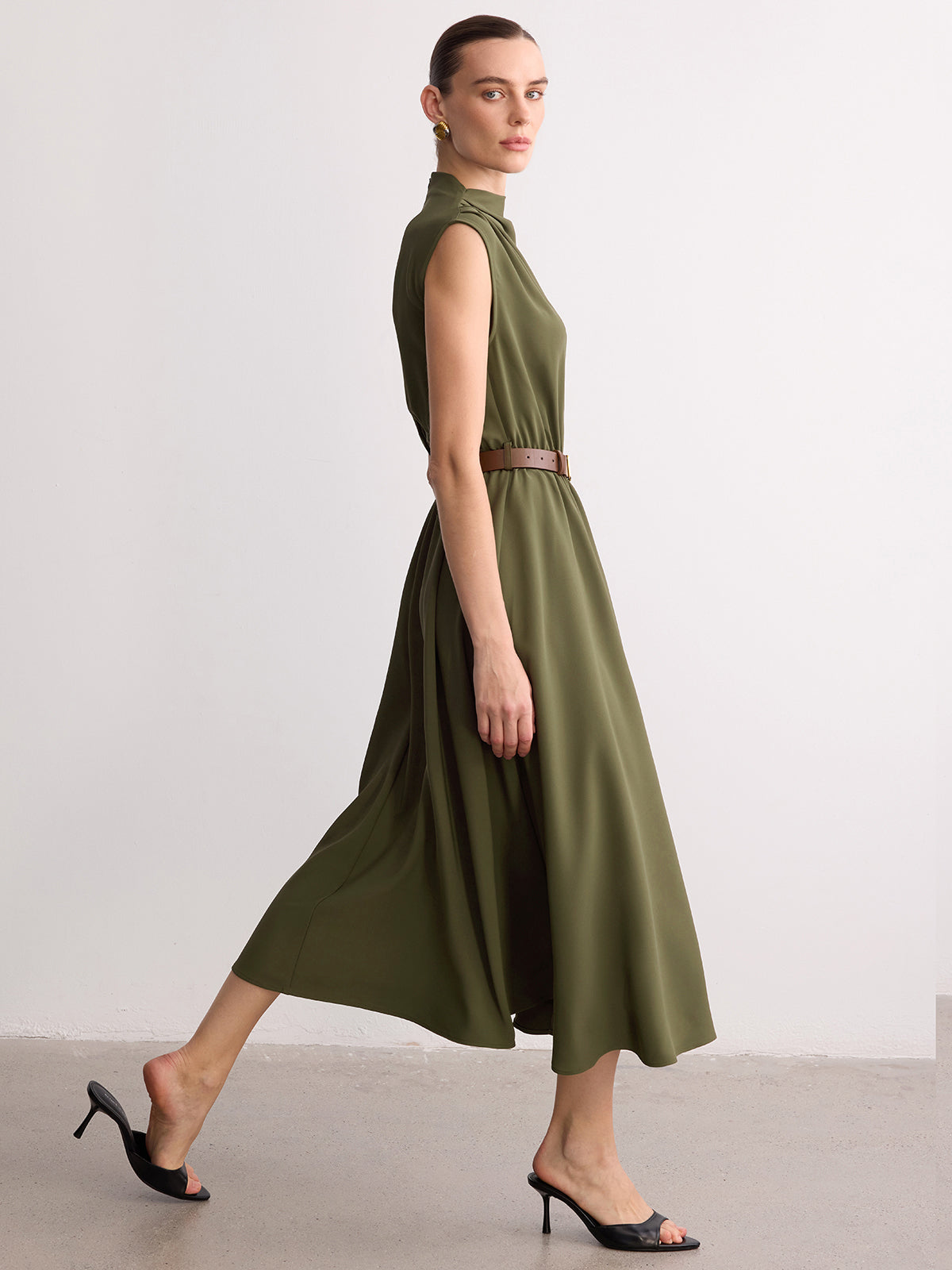 Sleeveless Mock Neck Belted Maxi Dress for Women Summer Casual