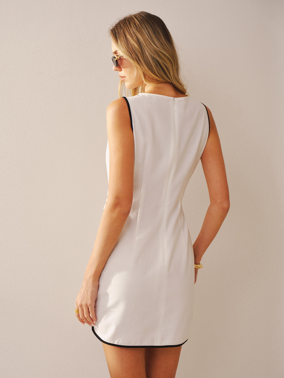 "Sleeveless Cotton-Linen Knot-Waist Mini Dress for Women Casual Summer Style"