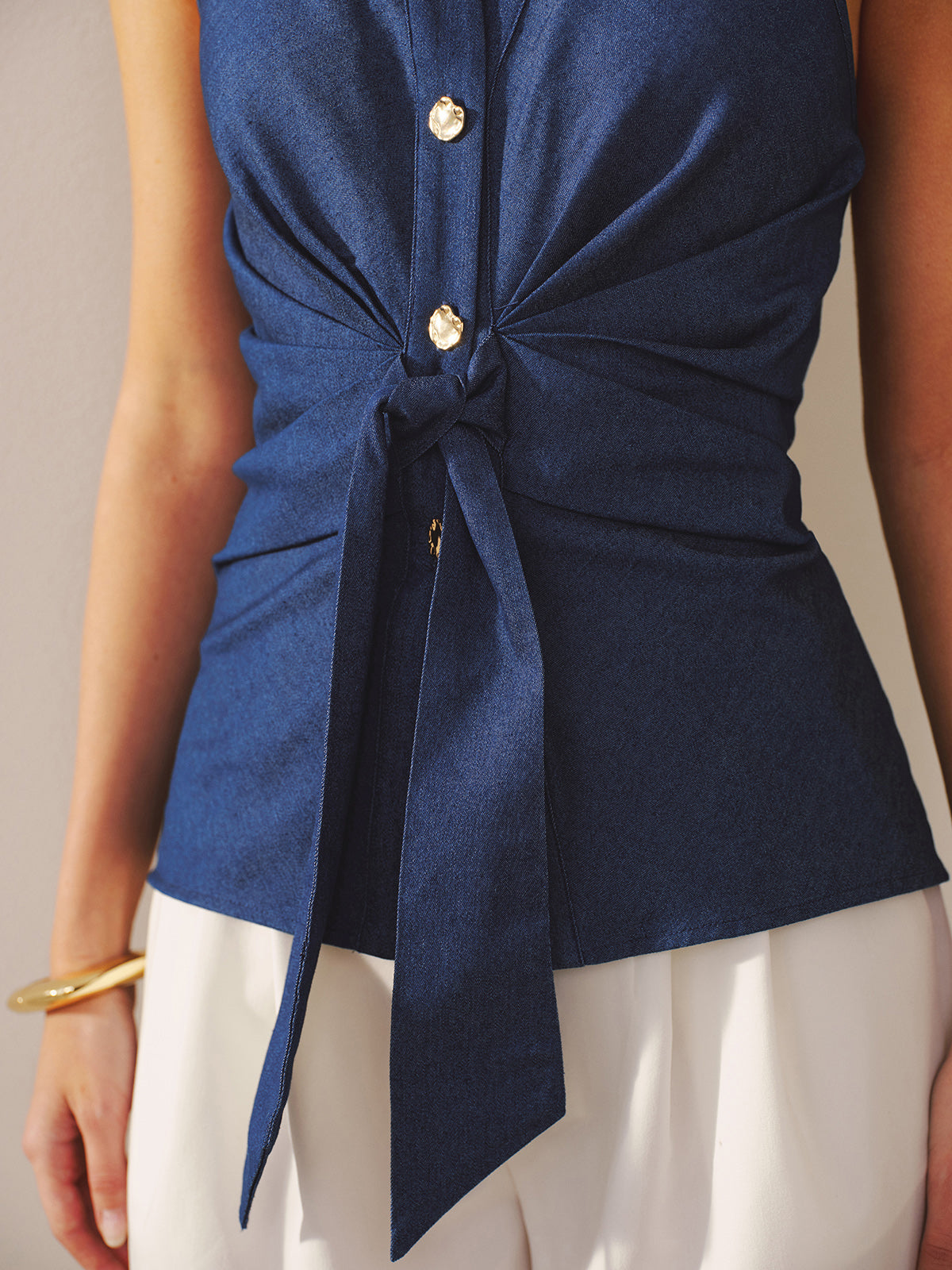 Knot-Front Halter Tank Top for Women Casual Summer Wear