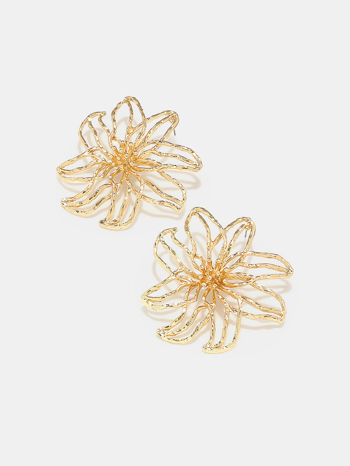 Openwork Flower Stud Earrings Delicate Floral Design Jewelry
