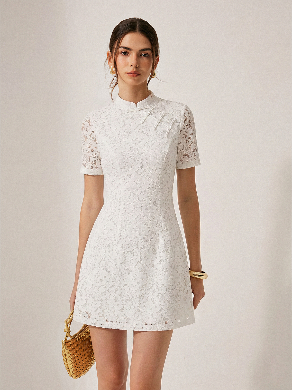Cheongsam Style Lace Short Sleeve Dress for Elegant Evenings