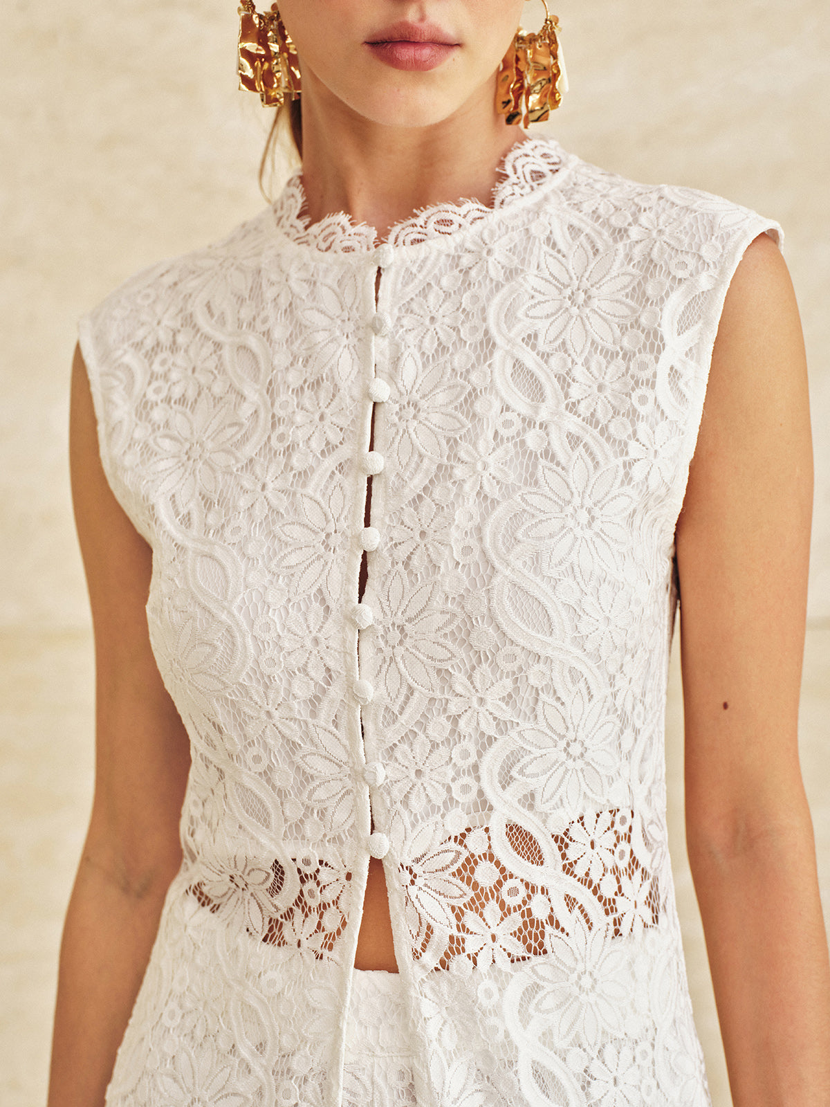 Sleeveless Lace Longline Top with Floral Detail for Women