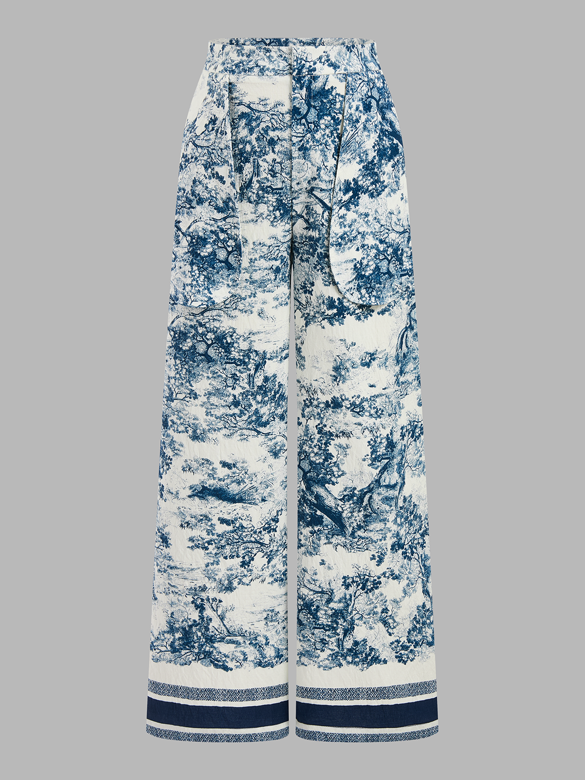 Twisted Crop Top & Chic Toile Print Pants Co-ord Set