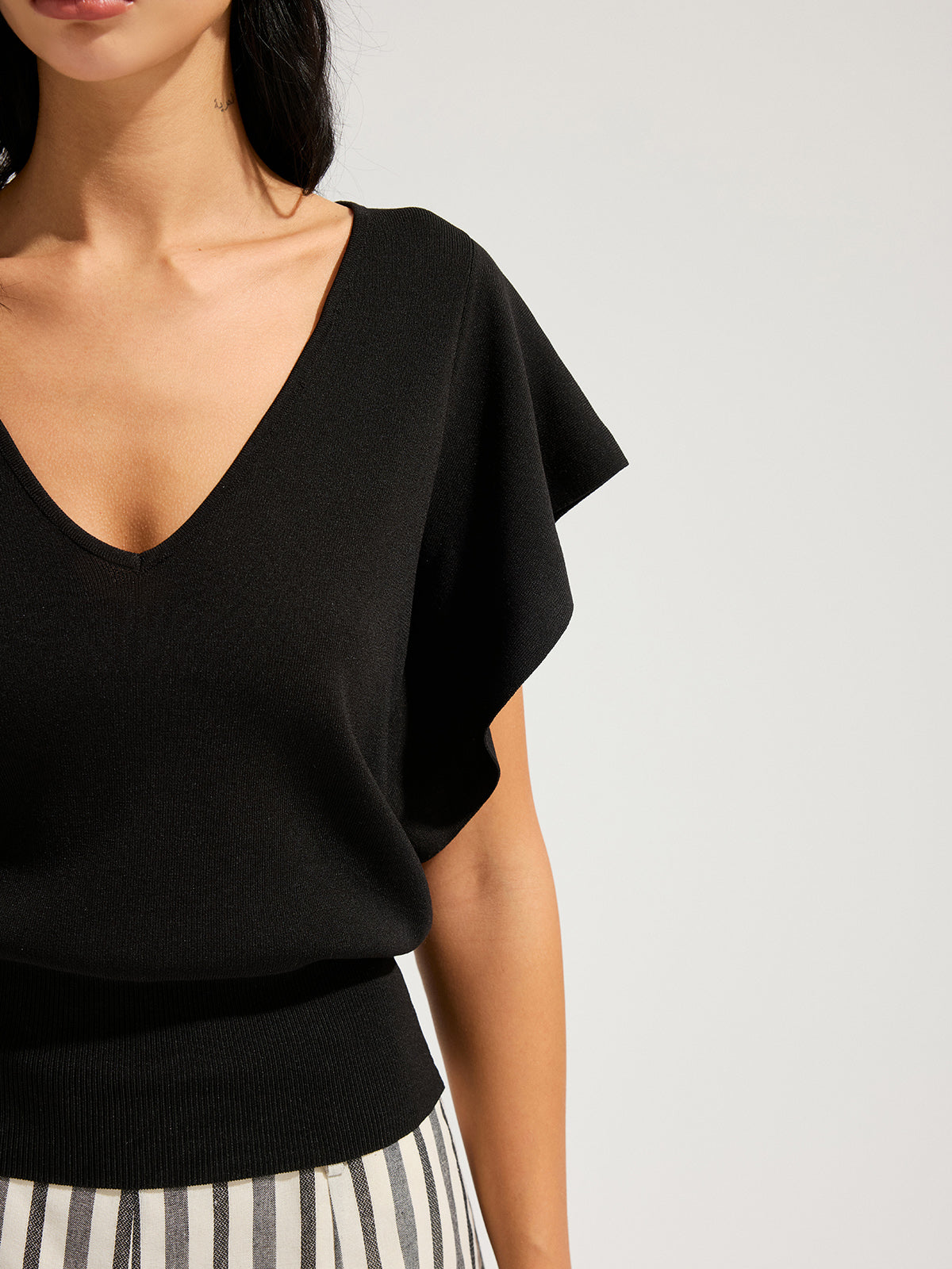 V-Neck Flutter Sleeve Cinched Knitted Tops Women's Fashion Summer Casual