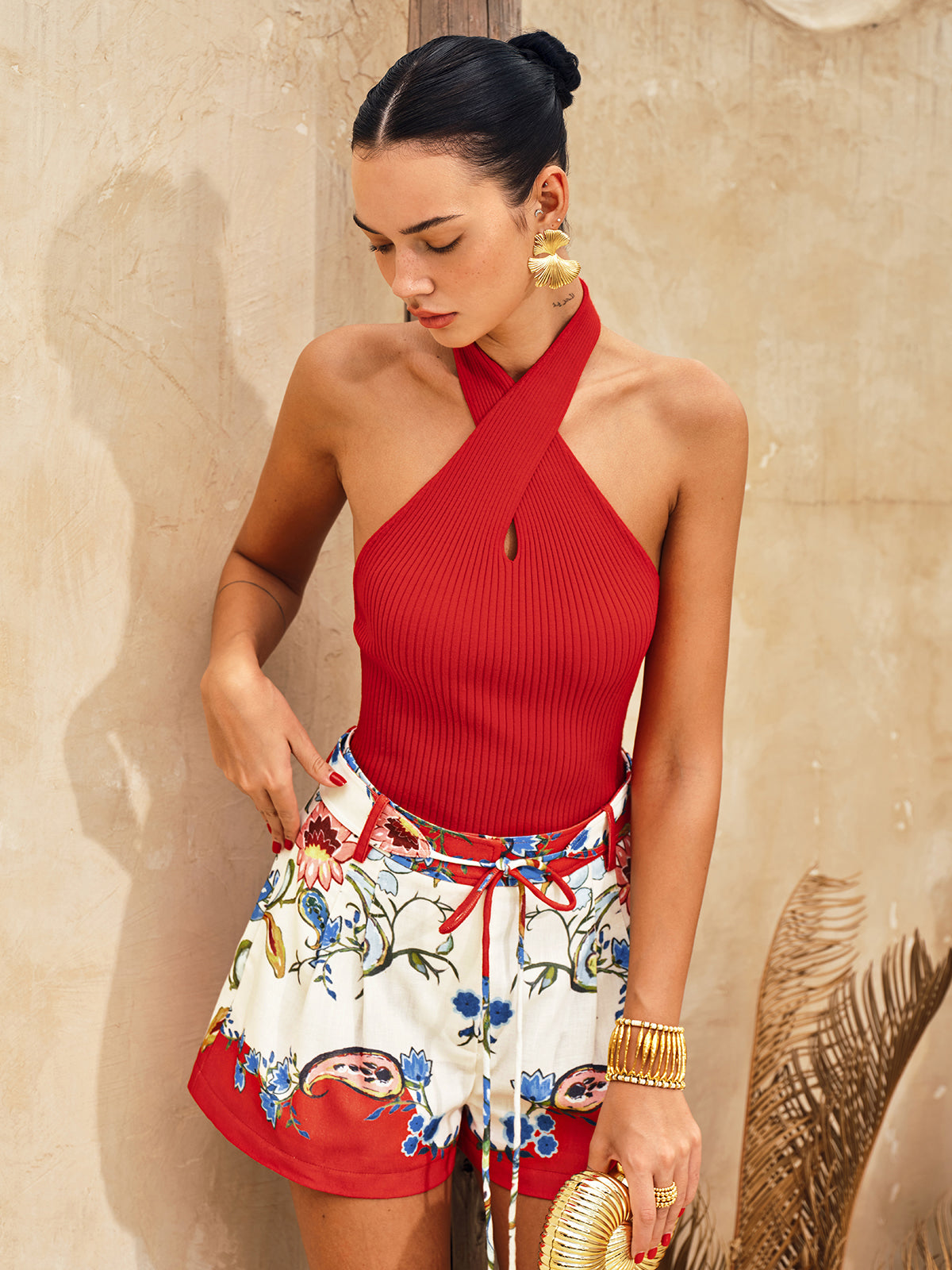 Ribbed Crisscross Halter Neck Knit Top for Women Comfort Fit