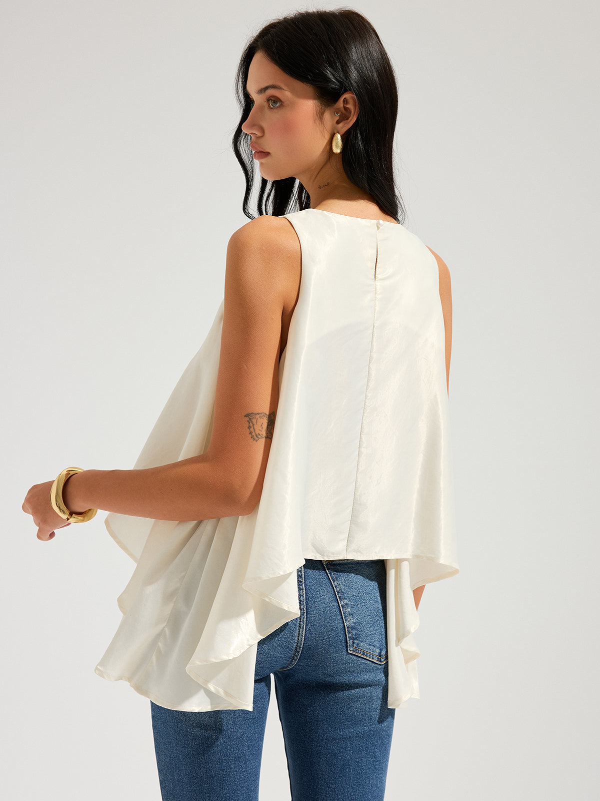 Sleeveless Flowy Asymmetric Ruffled Blouse for Women Casual Spring