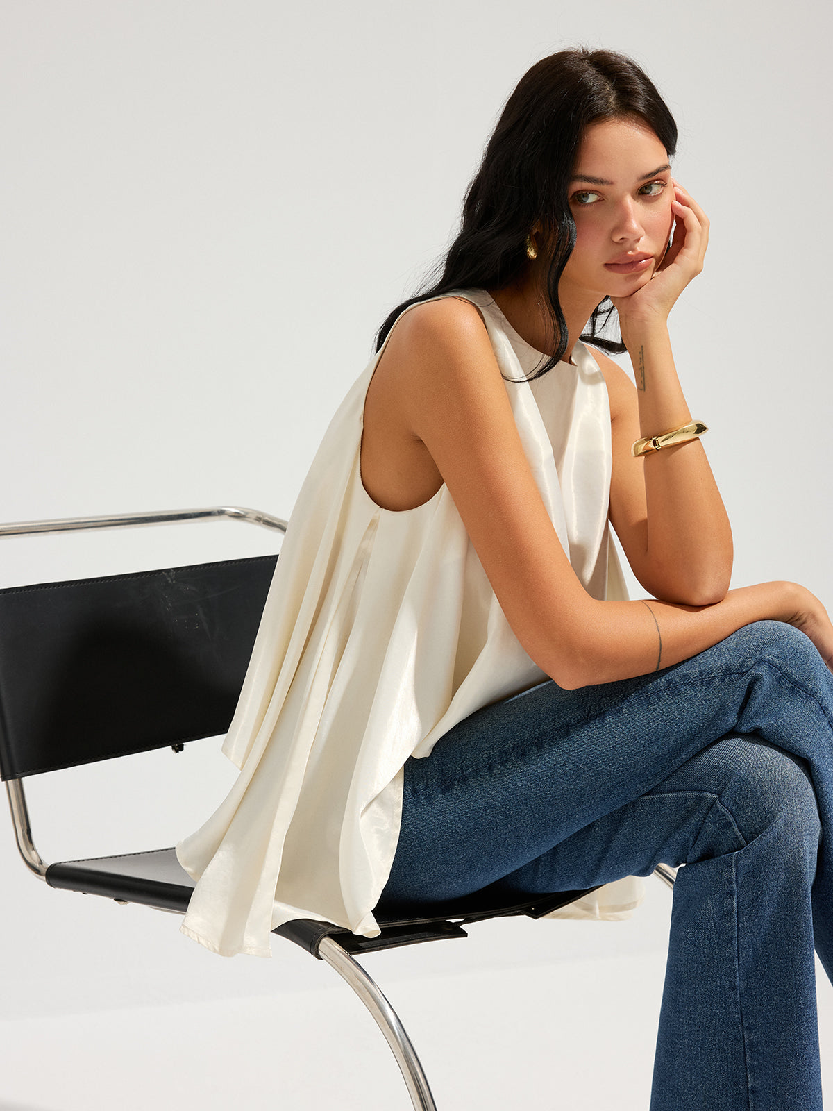 Sleeveless Flowy Asymmetric Ruffled Blouse for Women Casual Spring