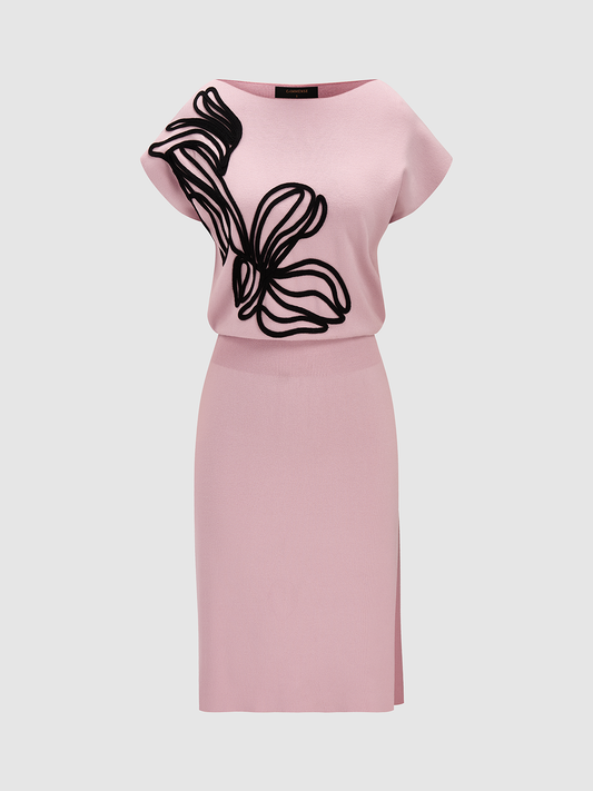 3D Floral Applique Short Sleeve Knit Dress with Scalloped Hem
