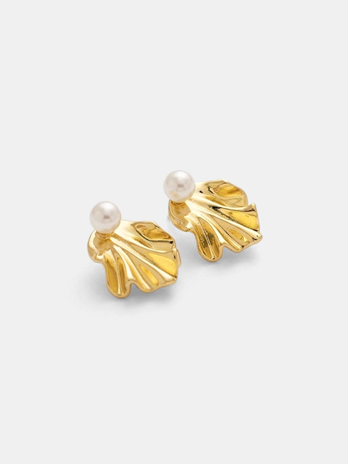 Pearl Shell Shaped Stud Earrings Elegant Jewelry for Women