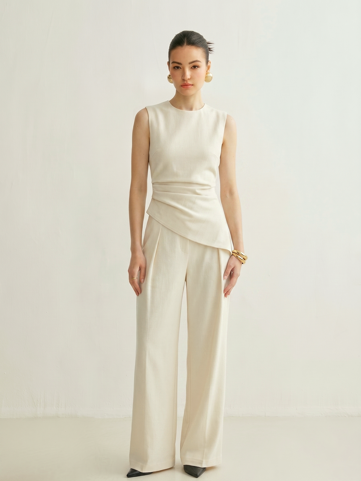 Sleeveless Asymmetric Top & Pleated Pants Set for Women's Formal Wear