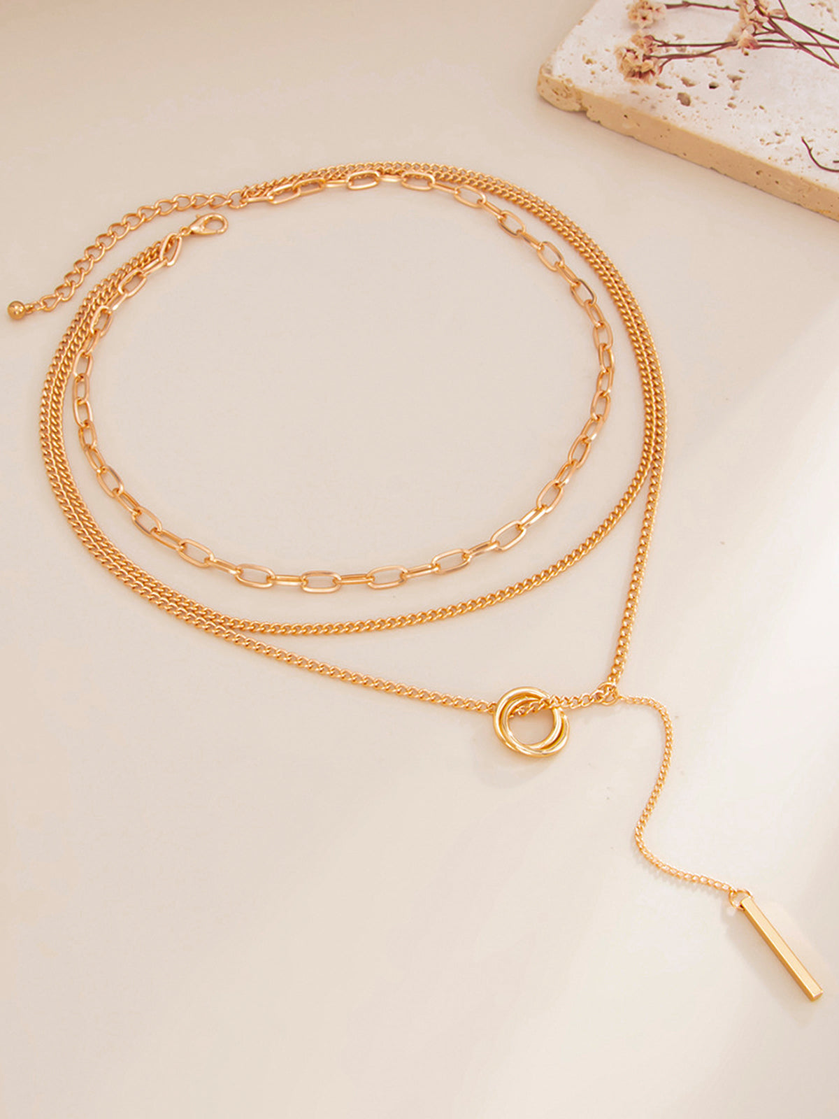 Layered Circle Bar Pendant Necklace Elegant Silver Chain Jewelry for Women