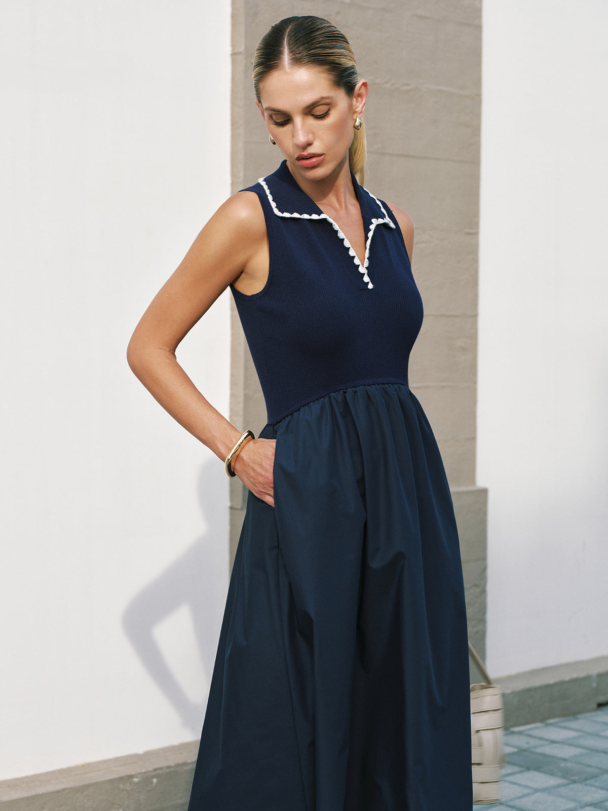 Sleeveless Collared Pocketed Maxi Dress for Women with Button Front