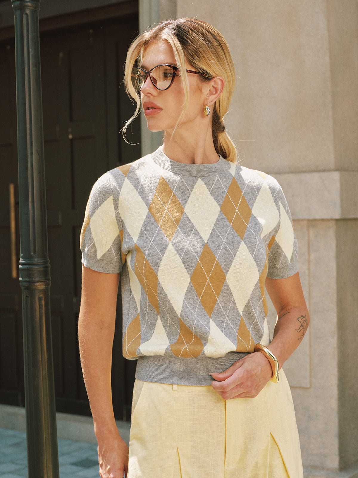 Argyle Short Sleeve Knit Sweater Comfortable Casual Pullover Top