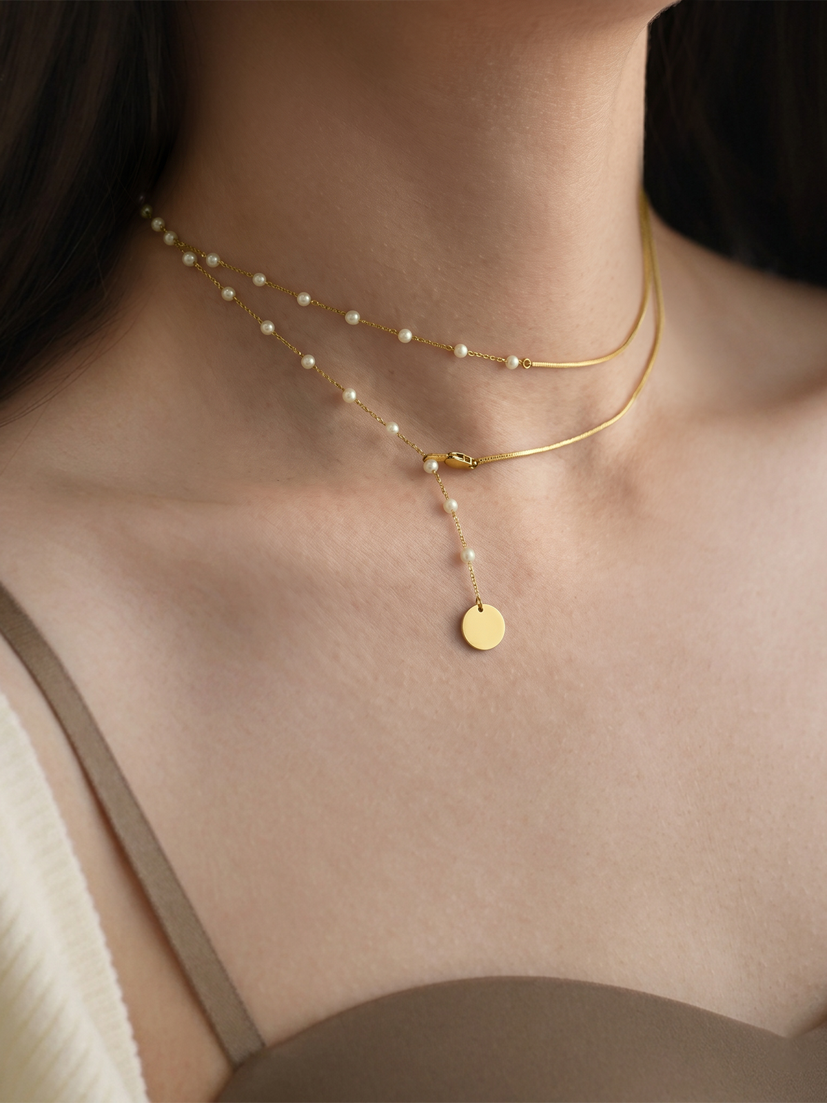 Double Layered Pearl Disc Pendant Necklace Vintage Inspired Charm