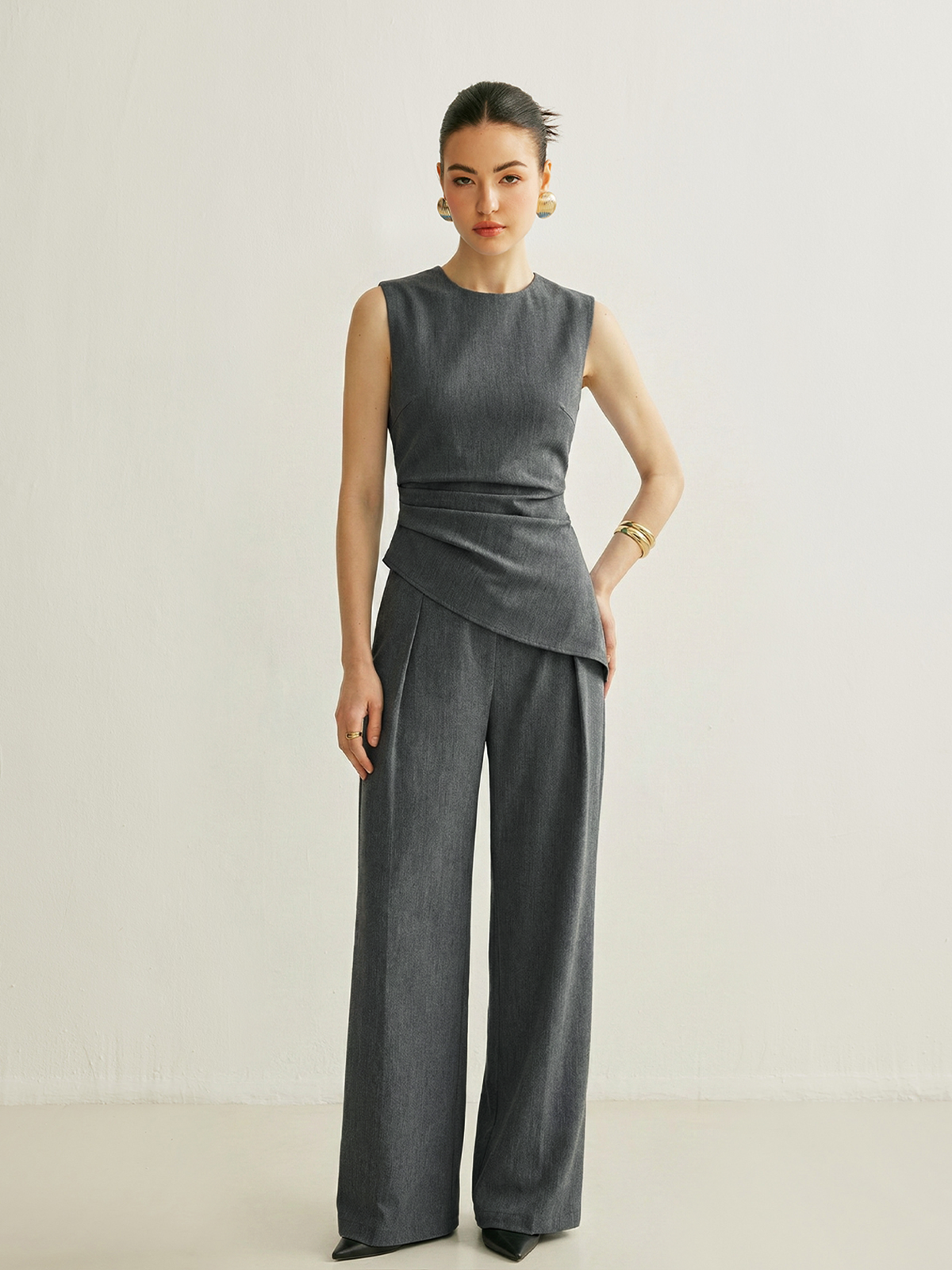 Sleeveless Asymmetric Top & Pleated Pants Set for Women's Formal Wear