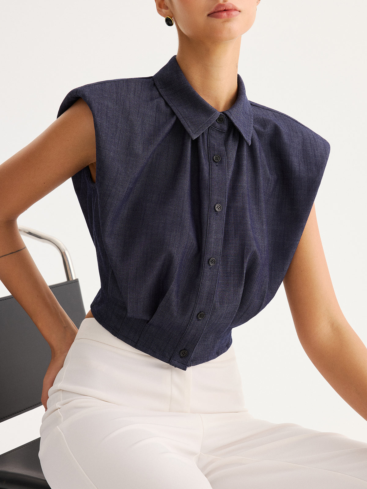 Sleeveless Button Down Collared Shirt for Casual Summer Wear