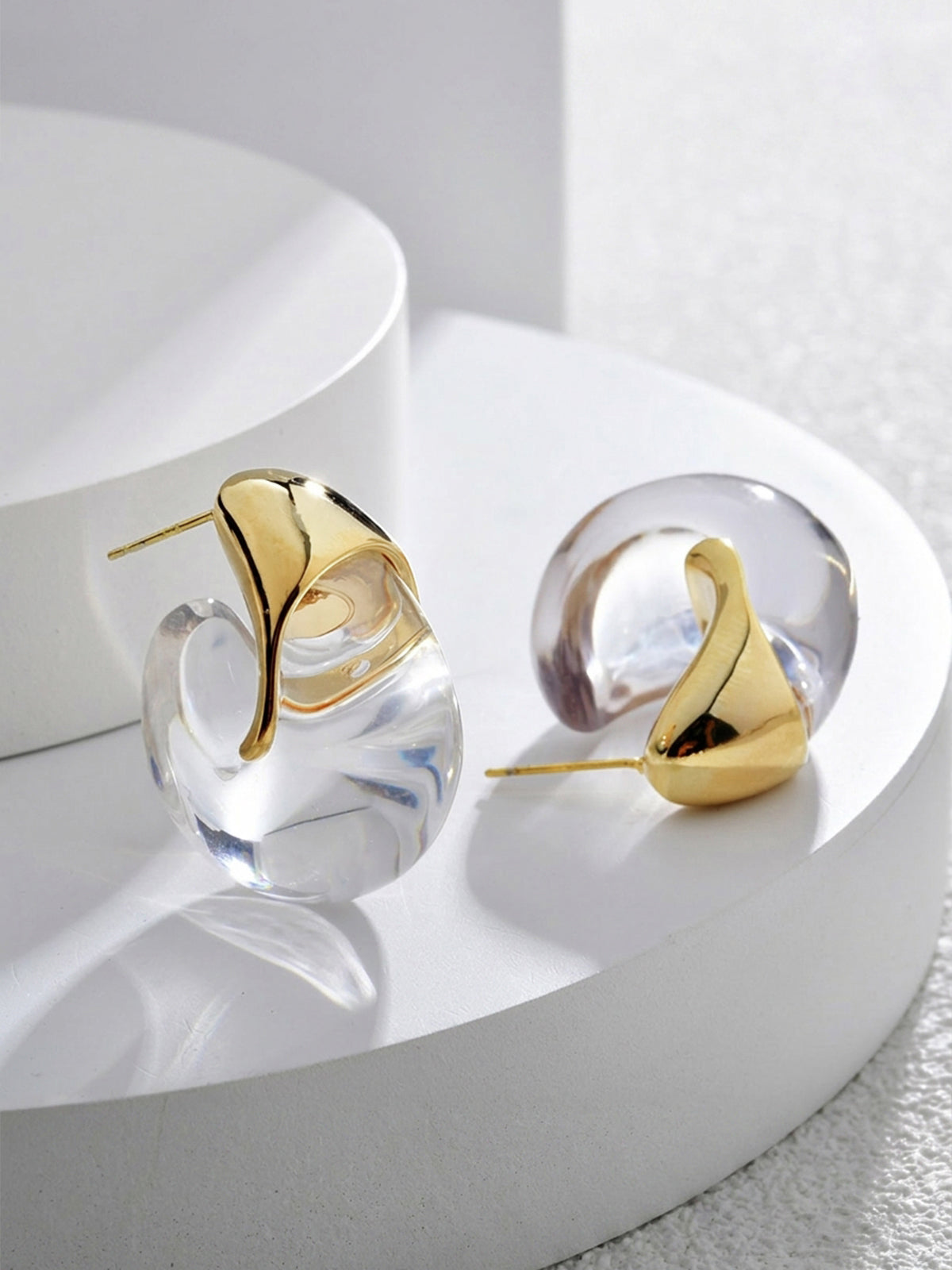 Chunky Transparent Resin Hoop Earrings Trendy Lightweight Statement Accessory