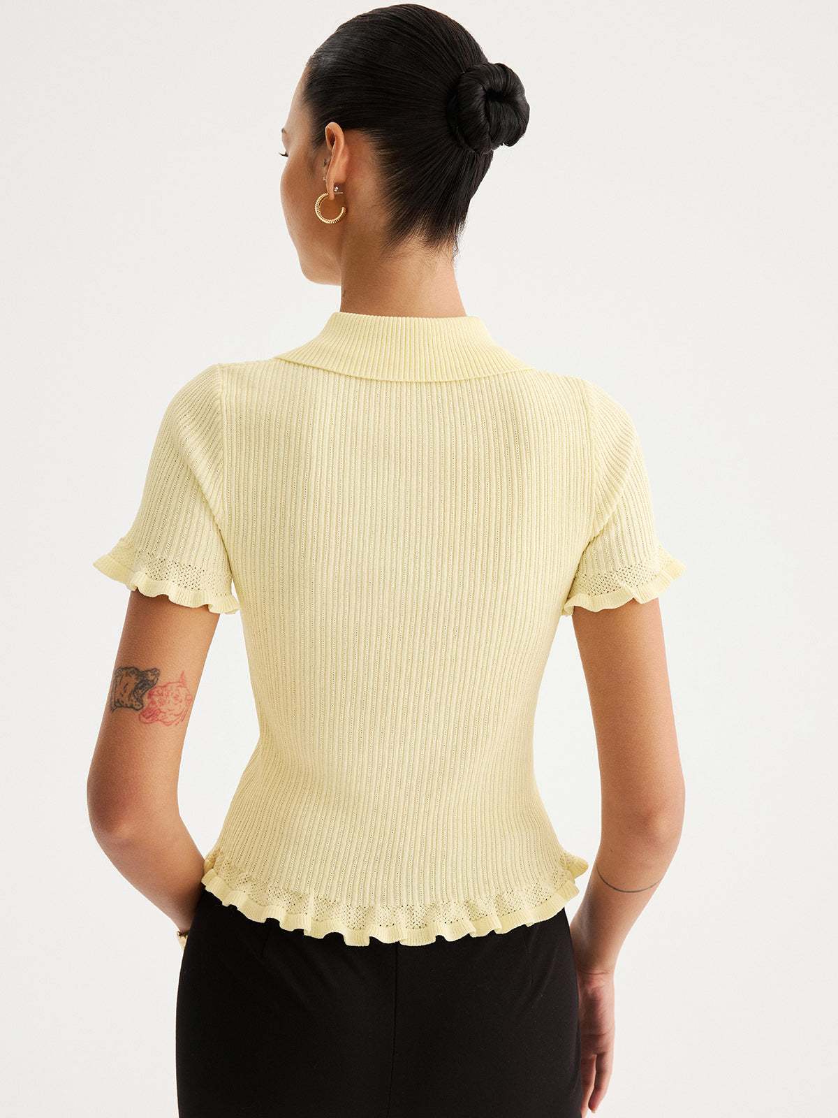 Ruffled Collared Ribbed Knit Top Women’s Elegant Layering