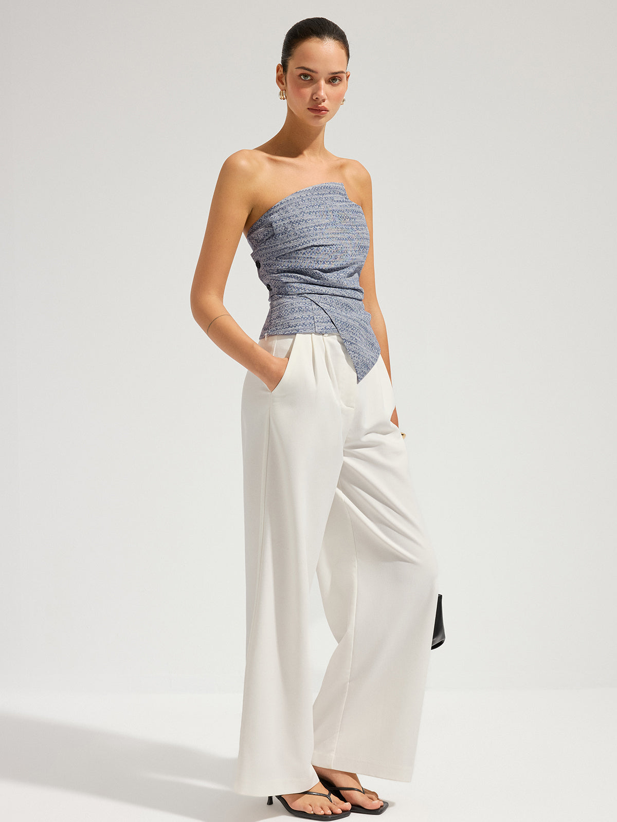 Geometric Print Strapless Ruched Top with Elastic Waistband