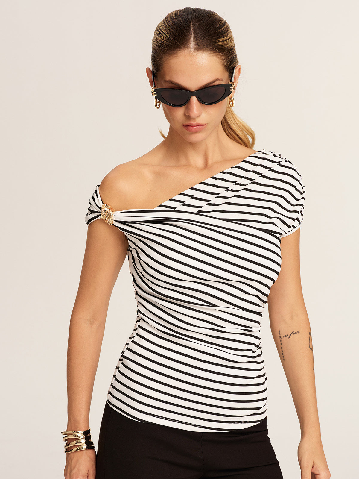 Striped Asymmetrical Off-Shoulder Top for Women Casual Summer Style