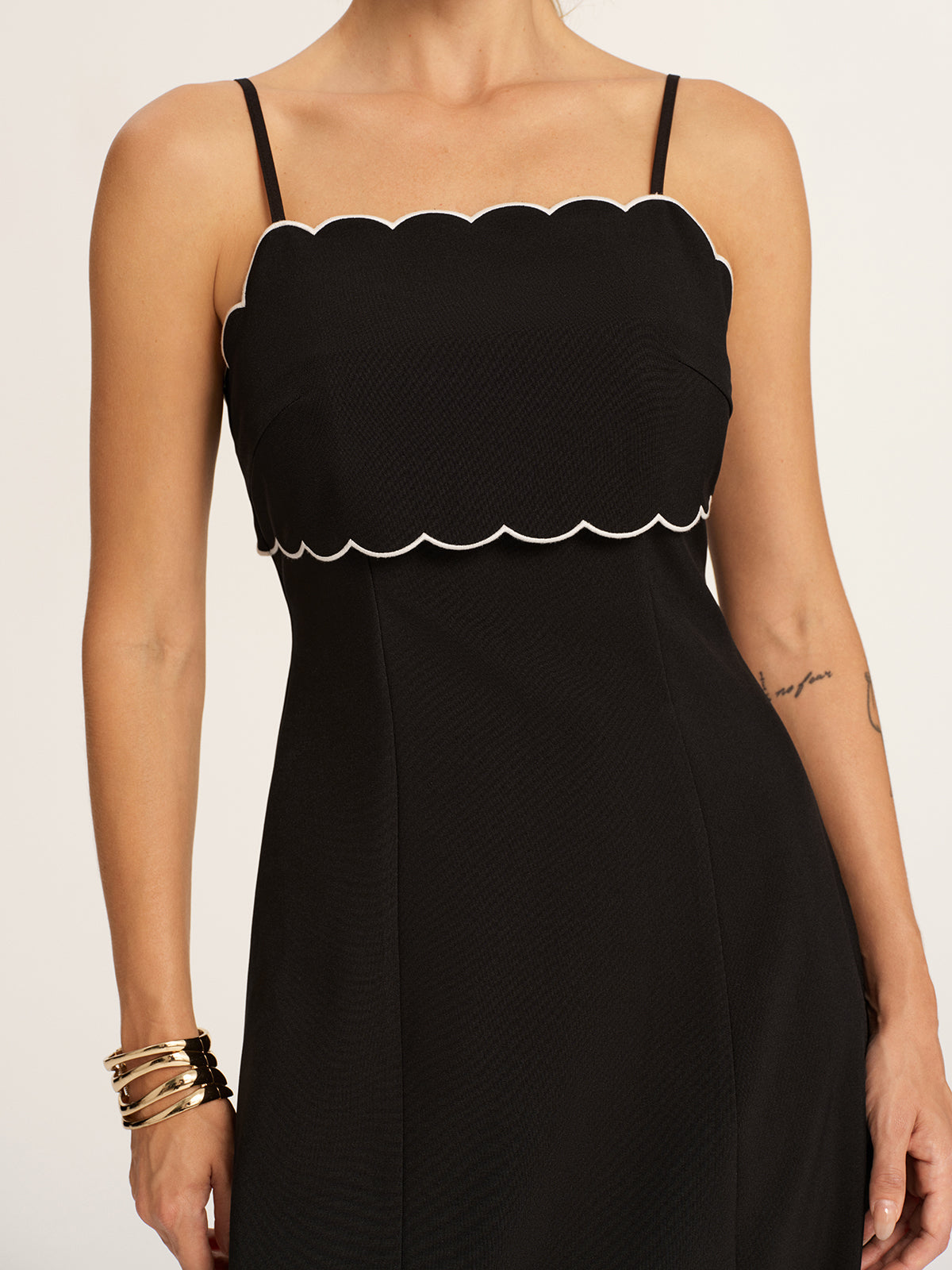 Scalloped Trim Midi Slip Dress for Evening Wear